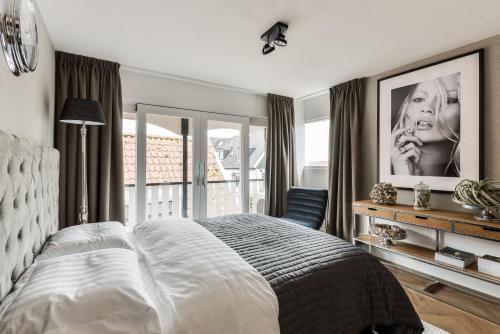 Boutique Hotel The Old Bridge, Volendam