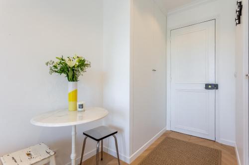 Cozy Studio With Amazing View, Paris (photo 10)