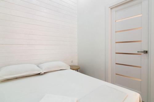 LEOGRAND One-bedroom apartment on Tugan-Baranovskogo 24
