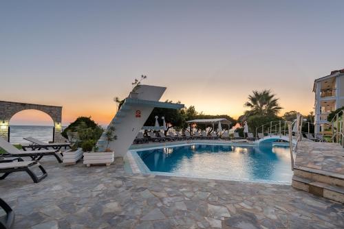 Porto Iliessa ApartHotel in Argassi