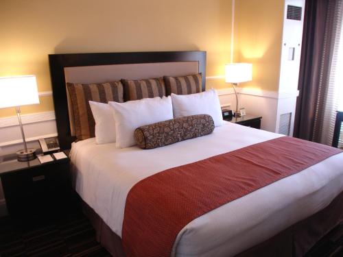The Pickwick Hotel