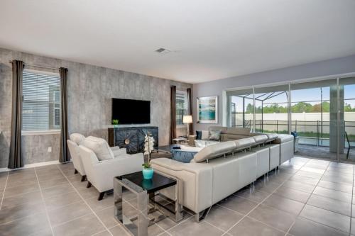 1810Cvt Solara Resort 9 Bedroom 6 Bathroom Villa Villa - main image