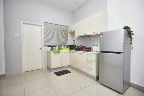 Horizon Residence Bukit Indah 2