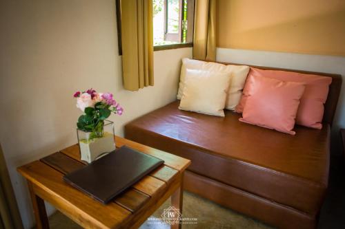 1 queen bed