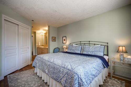 Marina Vista (B201) - image 6