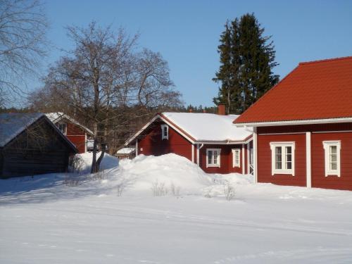 Hostel Lomakivi - Kausala