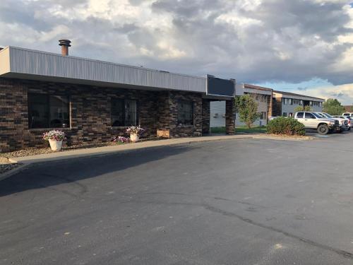 OYO Hotel Glendive - Yellowstone River - image 2