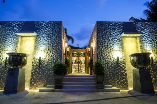 Villa on The Rocks, 4 bedrooms, Phuket, Hat Surin (foto 6)