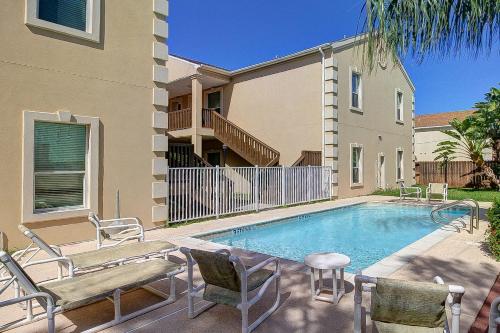 Escape Condominiums #2 - image 7