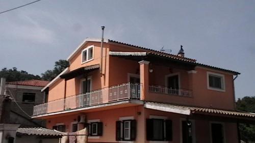  Skampous Family, Pension in Liapades