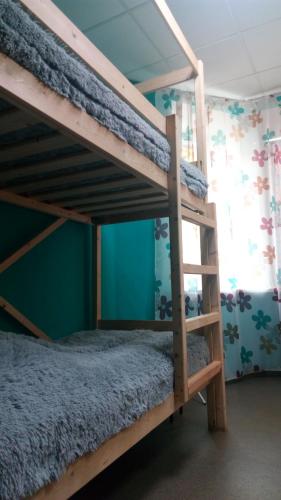25 HOSTEL
