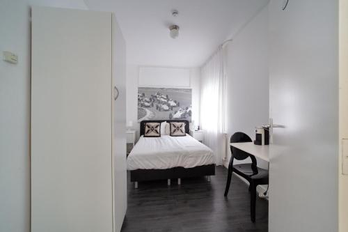 Hotel Zeespiegel - image 3