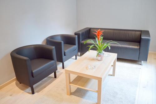 Miu Hotel - image 12