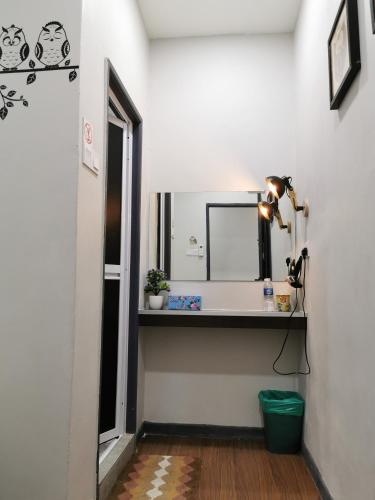 The Nest Hostel Semporna The Nest Hostel Semporna is a popular choice amongst travelers in Semporna, whether exploring or just passing through. The property offers guests a range of services and amenities designed to provide 