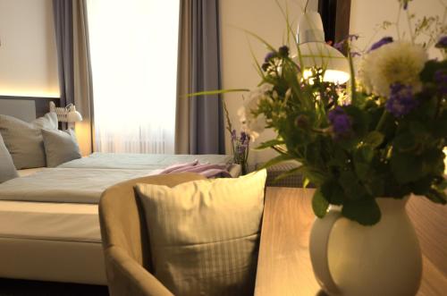 Lizz Hotel Munich - image 4