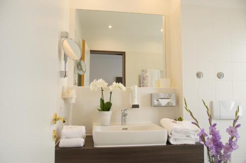 Lizz Hotel Munich - image 6