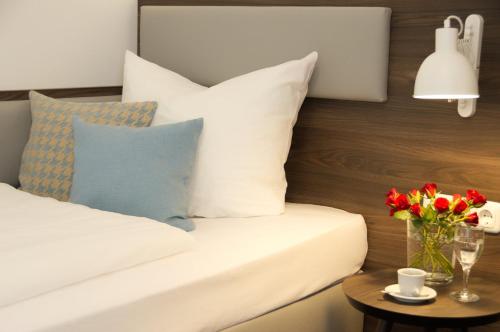 Lizz Hotel Munich - image 14
