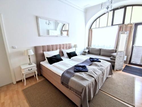 GASTEIN by ROCKCHAIR Apartments l SUPERHOST Status l 2 Bedrooms Boxspringbeds 1,5 Bathrooms - Cozy Family & Business Flair welcomes you!, Berlino (foto 11)