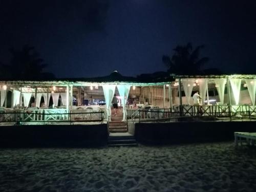 Blue Corner Beach Huts & Restaurant