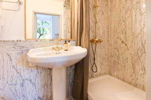 Casa Oliver Boutique B&B - Principe Real, Lissabon (Foto 9)