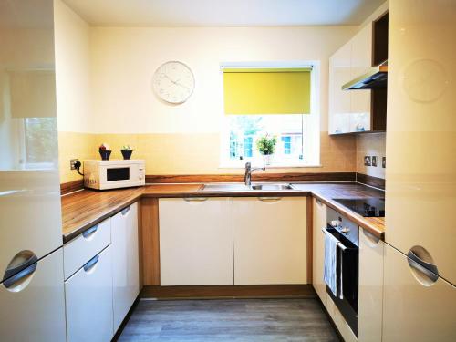 Lovely Holiday Home in Birmingham City Center 3 Bedrooms House By HF Group, Birmingham (foto 6)
