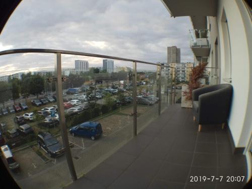 1090 Śmiałego 38 - Tanie Pokoje w Apartamencie - samodzielne zameldowanie - self check in