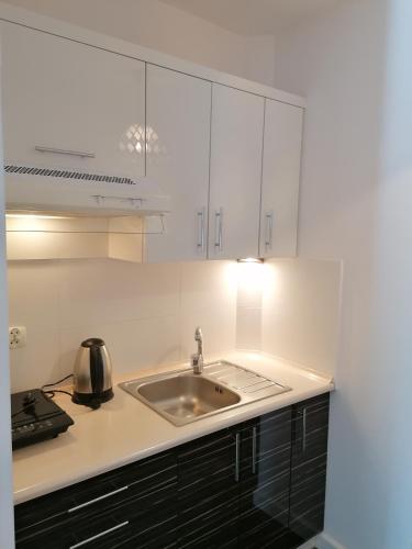 Pod Sosnami Pod Sosnami