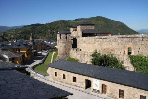  Ponferrada Castillo, Unterkunft in Ponferrada