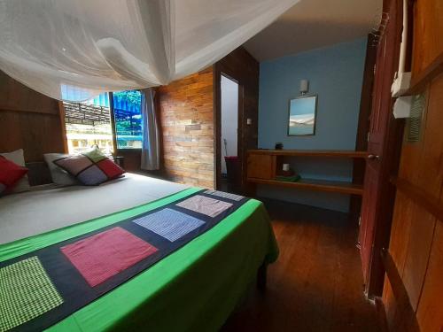 Bong's Guesthouse M'Pai Bay in Mpai Bei