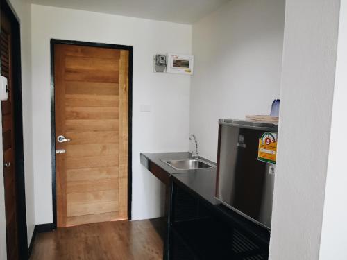 BaanPloen in Takhli  (Nakhon Sawan)