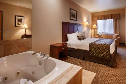 The Montcler Hotel Trademark Collection by Wyndham - image 7
