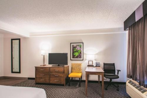 La Quinta Inn & Suites by Wyndham Orem University Parkway