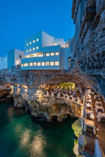 Hotel Ristorante Grotta Palazzese