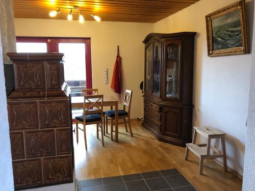 Létesítmények, Natürlicher Holzkomfort im hessischen Kegelspiel (Naturlicher Holzkomfort im hessischen Kegelspiel) in Hunfeld