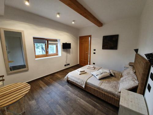 1 queen bed