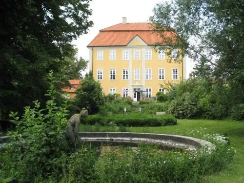 Jagdschloss Quitzin in Grimmen, Deutschland