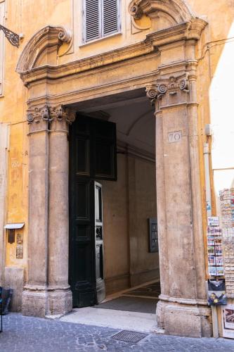 Casa Bella Adriano's Temple - image 6