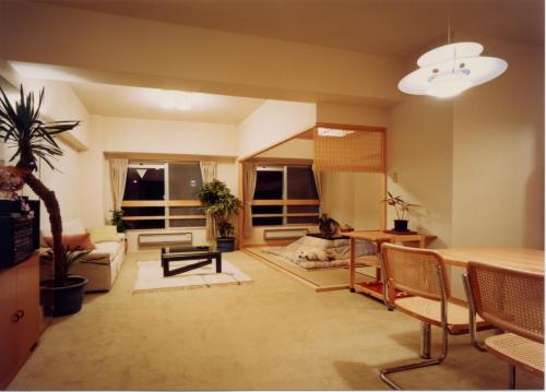 2 twin beds, 4 futon beds