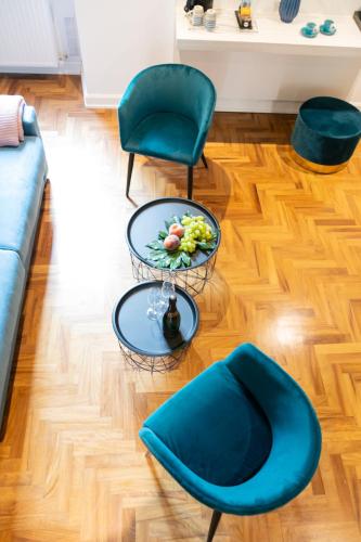 Casa Bella Adriano's Temple - image 5