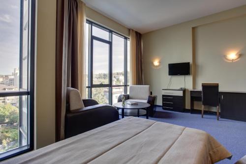 Hemus Hotel Sofia - image 14