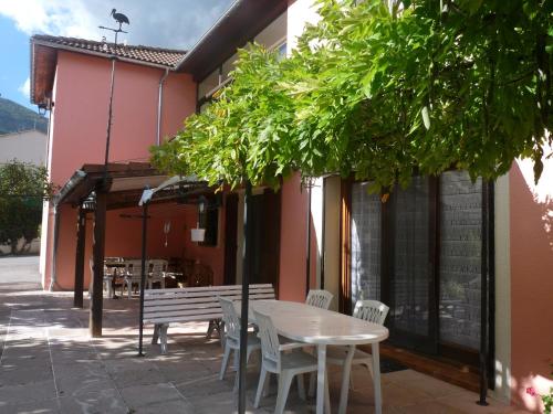 Chambres d'Hotes Le Baou in Анот