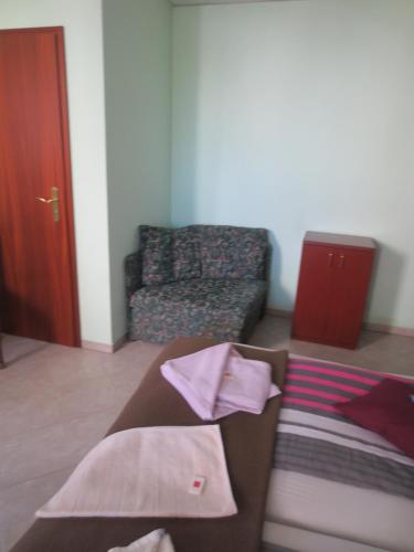 Large Double Room with Kitchenette