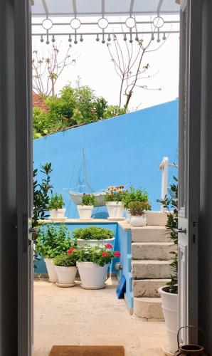 Perantzada Art Hotel - image 4