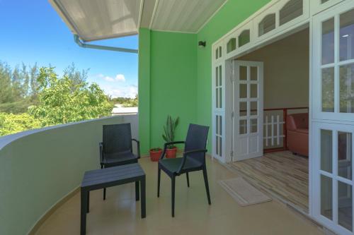 Balcony/terrace, Cottage 316 Fuvahmulah in Gnaviyani Atoll