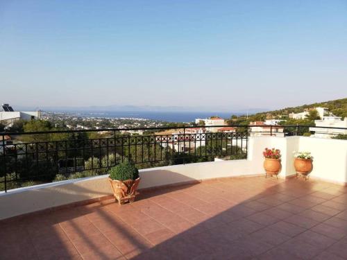  Villa Petroula Near The Airport in Artemida