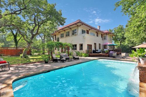 The Lancaster Manor Bed and Breakfast - main image