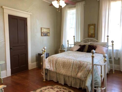 The Lancaster Manor Bed and Breakfast