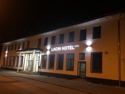 Hotel LACIN - image 12