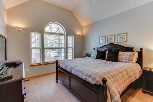 Catkin Lane 04 | Discover Sunriver - main image