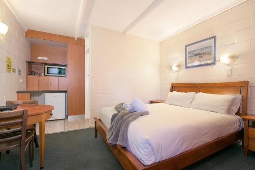 1 double bed